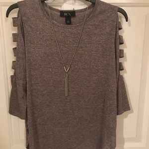 Half sleeve purple top